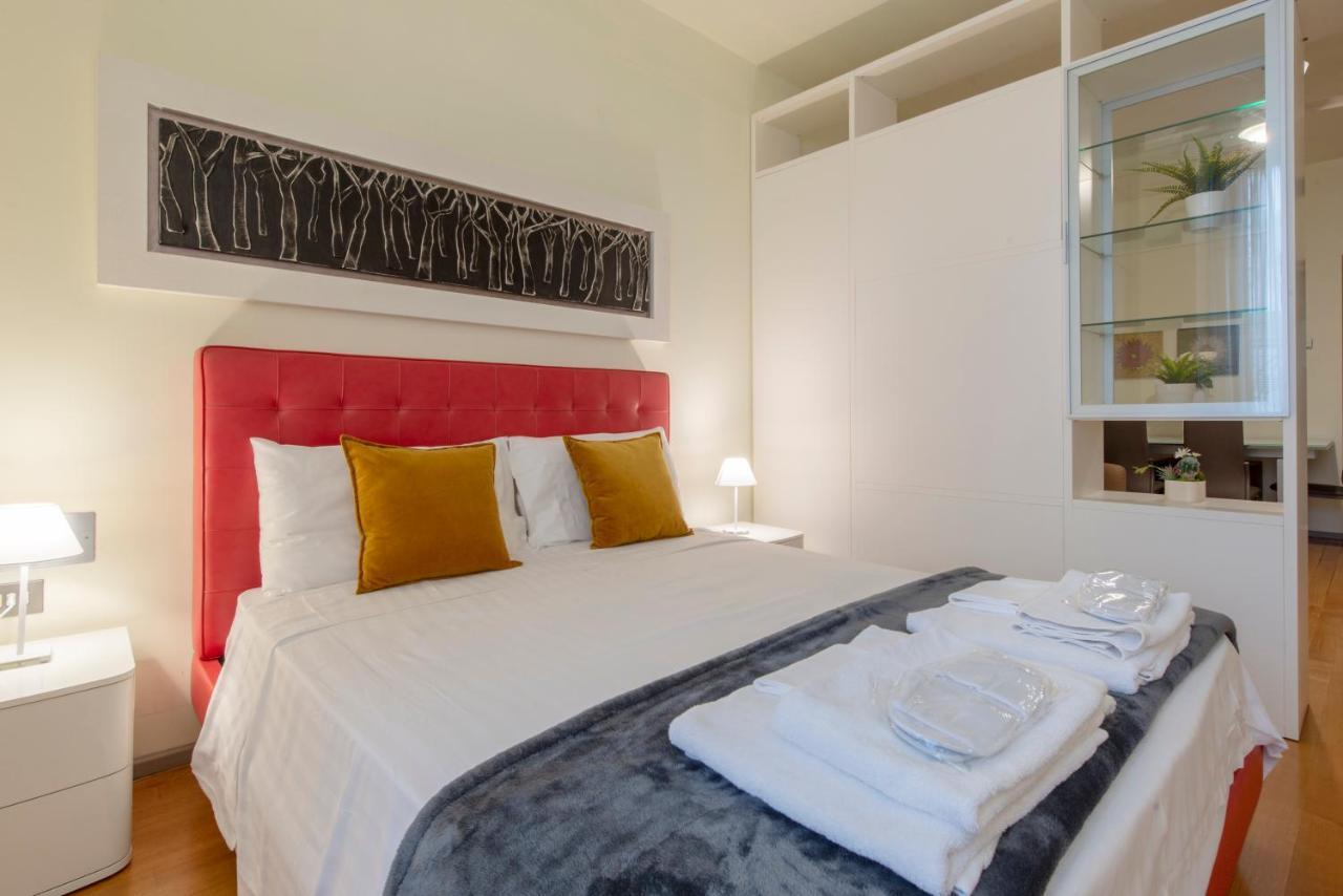 Milan Royal Suites - Centro Duomo Kültér fotó