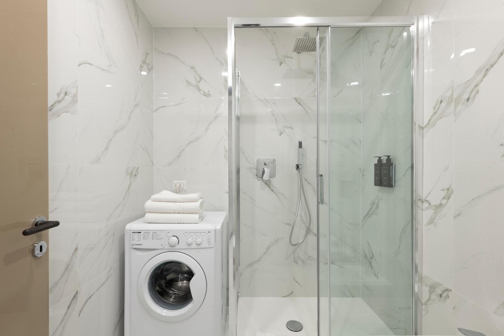 Milan Royal Suites - Centro Duomo Kültér fotó